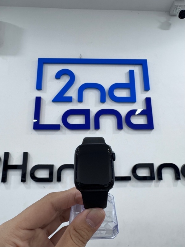 Đồng hồ Apple Watch series 7 - 41mm - VN/A - GPS - 32Gb - Bản nhôm - Màu midnight - Pin 99% - Ngoại hình 97% - kính trầy, viền trầy nhẹ - Kèm sạc