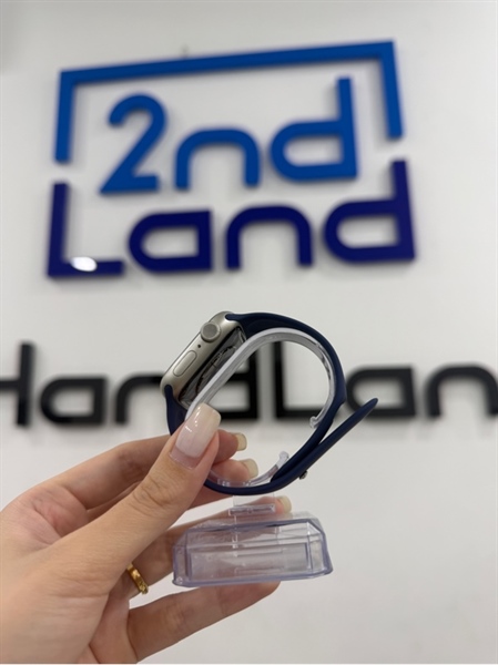 Đồng hồ Apple Watch Series 7 - 41mm - VN/A - GPS - Màu starlight - Pin 100% - Ngoại hình 98% - Kèm sạc linh kiện 1