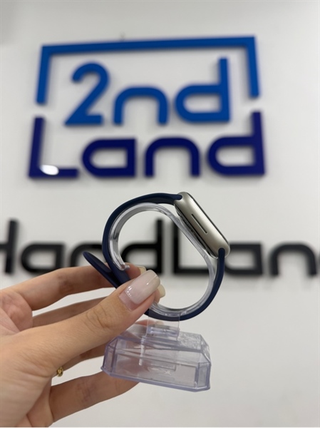 Đồng hồ Apple Watch Series 7 - 41mm - VN/A - GPS - Màu starlight - Pin 100% - Ngoại hình 98% - Kèm sạc linh kiện 2