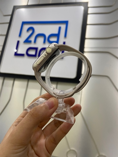 Đồng hồ Apple Watch Series 7/41mm - VN/A - GPS - Pin 81% - Màu bạc - Ngoại hình: 97% - Màn trầy - Kèm sạc 2