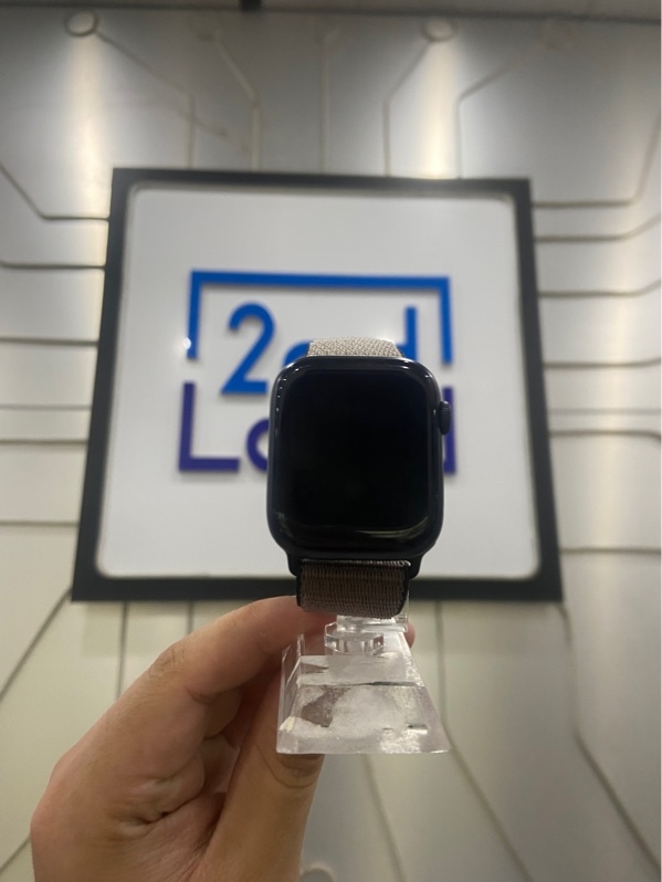 Đồng hồ Apple Watch Series 7/45mm - PA/A - LTE không hỗ trợ Esim - Pin 88% - Màu đen - Ngoại hình: 97% - Kèm sạc