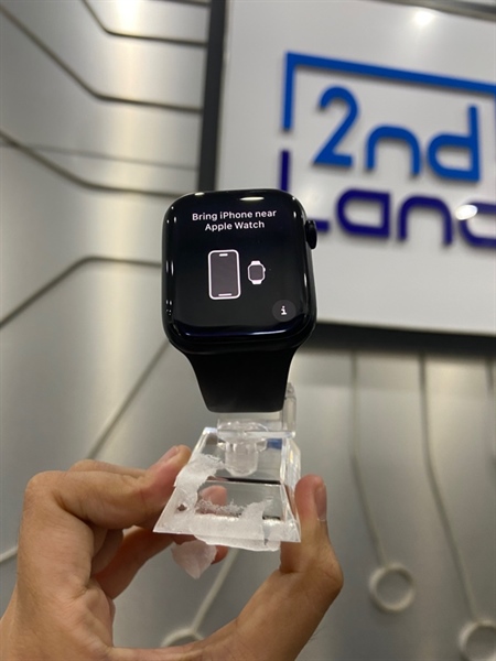 Đồng hồ Apple Watch Series 7/45mm - VN/A - 32GB - GPS - Pin 89% - Màu đen - Ngoại hình: 97.5% - Body - Kèm sạc