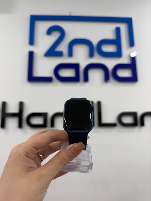 Đồng hồ Apple watch series 7 - 45MM - VN/A - GPS - 32GB - Màu xanh - Pin 93% - Ngoại hình 97% - Màn trầy , máy trầy, tróc sơn - Kèm sạc