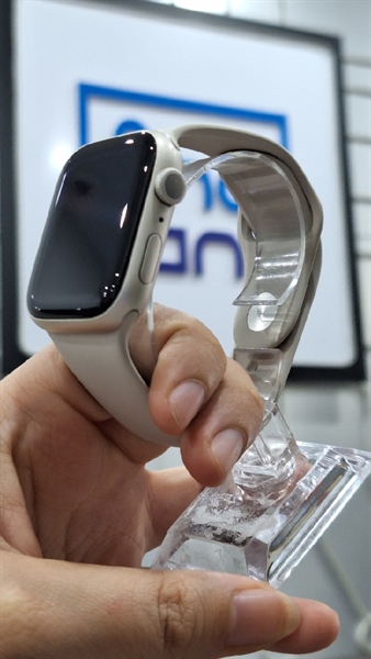 Đồng hồ Apple Watch Series 7 GPS VN/A 45mm 32GB- Màu nhôm kem - Pin 83% - Ngoại hình 97%, sườn ố, màn xước - Fullbox 1