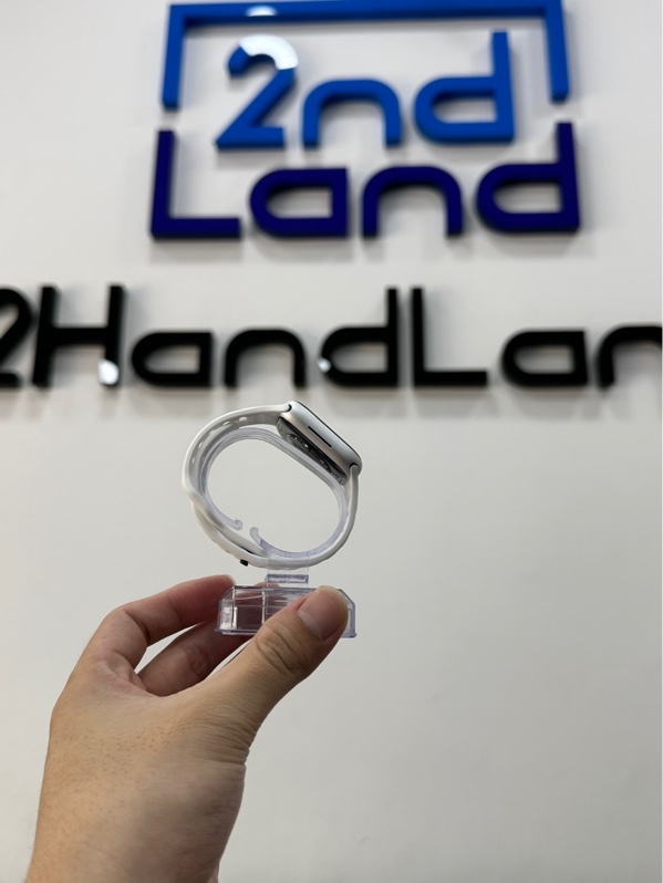 Đồng hồ Apple Watch Series 8/41mm - Hàng trưng bày - PA/A - Bản GPS - Pin 91% - Viền nhôm - Màu bạc - Ngoại hình 98% - Kèm sạc