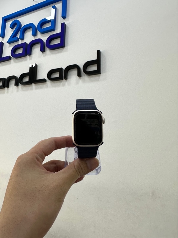 Đồng hồ Apple Watch Series 8/41mm - LL/A - Bản GPS - watchOS 26.4 - Pin 100% - Viền nhôm - Màu starlight - Ngoại hình 98% - Kèm box + Sạc