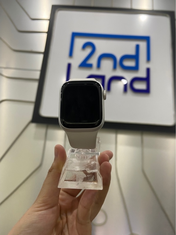 Đồng hồ Apple Watch Series 8/41mm - VN/A - LTE (có hỗ trợ Esim) - Pin 100% - Viền nhôm - Màu bạc - Ngoại hình: 98% - Kèm sạc