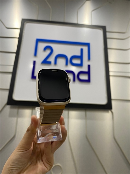 Đồng hồ Apple Watch Series 8/45mm - GPS - Bản nhôm - Pin 100% - Màu starlight - Ngoại hình: 98% - Kèm sạc