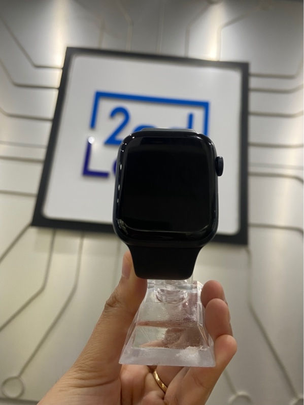 Đồng hồ Apple Watch Series 8/45mm - LL/A - GPS - Pin 88% - Viền nhôm - Màu Midnight - Ngoại hình: 98% - Kèm sạc