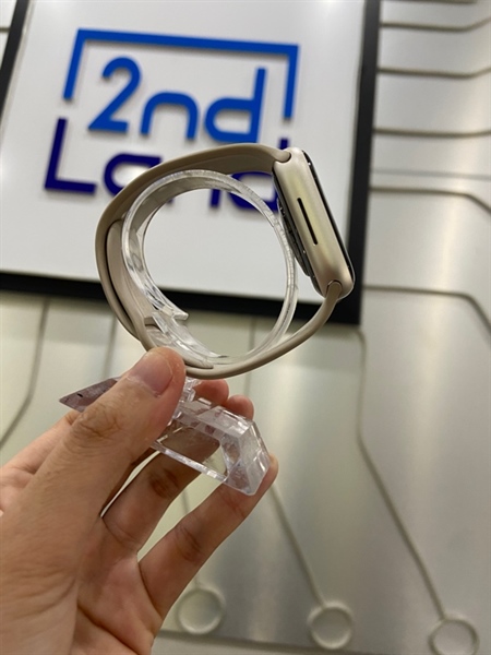 Đồng hồ Apple Watch Series 9/41mm - LL/A - GPS - 64GB - Pin 95% - Viền nhôm - Màu kem - Ngoại hình: 98% - Kèm sạc 1