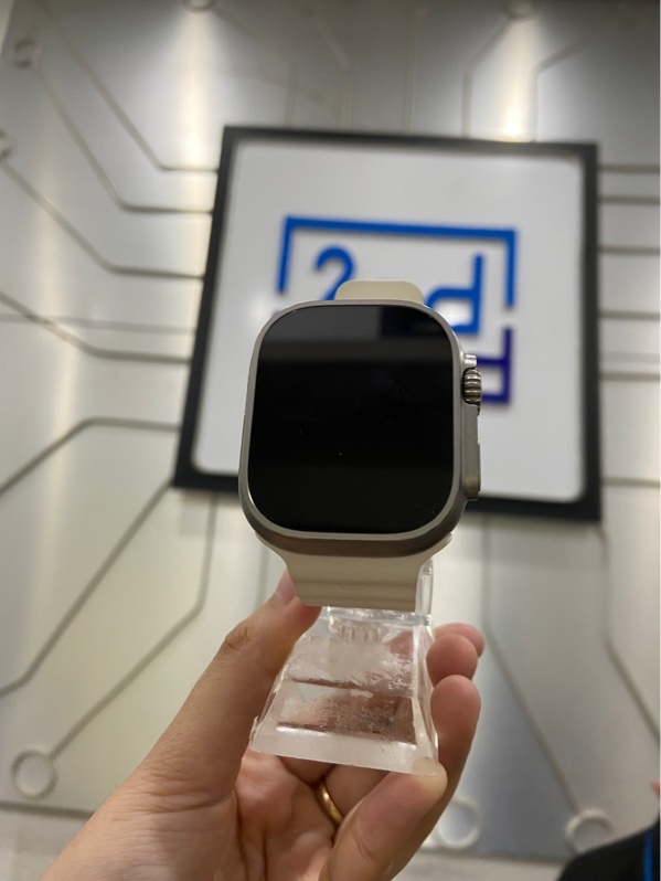 Đồng hồ Apple Watch Ultra 2/ 49mm - LW/A - LTE - Pin 100% - Màu titan - Ngoại hình: 97% - Kèm sạc + box