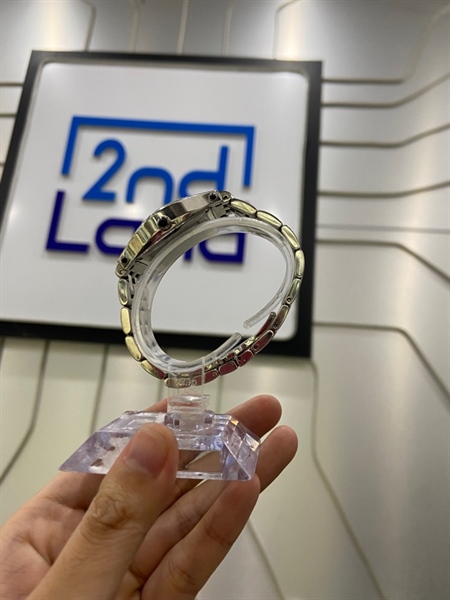 Đồng hồ Bulova 63R005 - 28mm - Màu bạc - Ngoại hình: 97% - Body 2