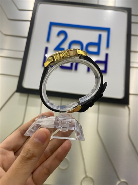 Đồng hồ Burberry BU9142 - 34mm - Màu vàng gold - Ngoại hình: 97% - Xước sườn - Body 2