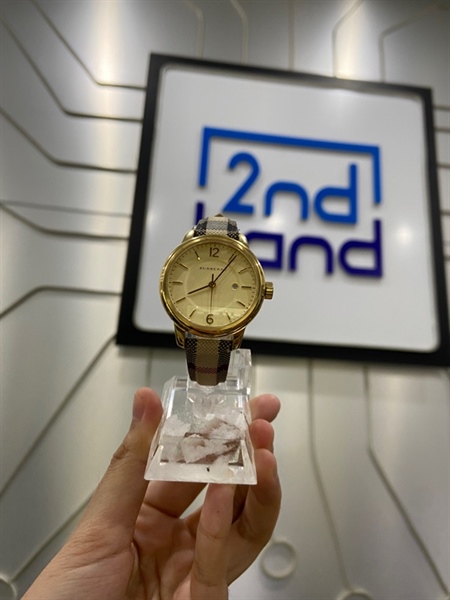 Đồng hồ Burberry The Classic Horseferry Check BU10104 - Màu vàng - Ngoại hình: 97% - Body