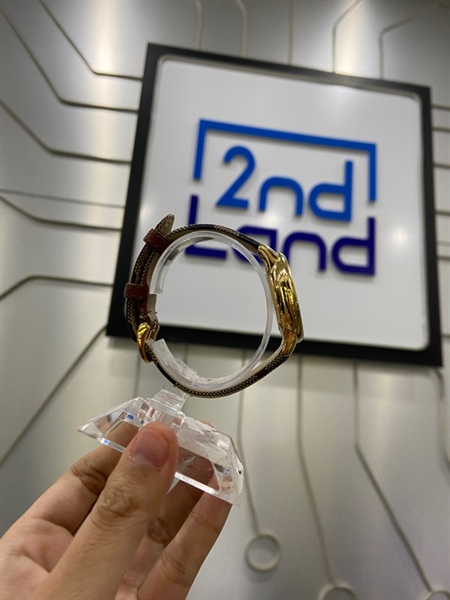 Đồng hồ Burberry The Classic Horseferry Check BU10104 - Màu vàng - Ngoại hình: 97% - Body 1