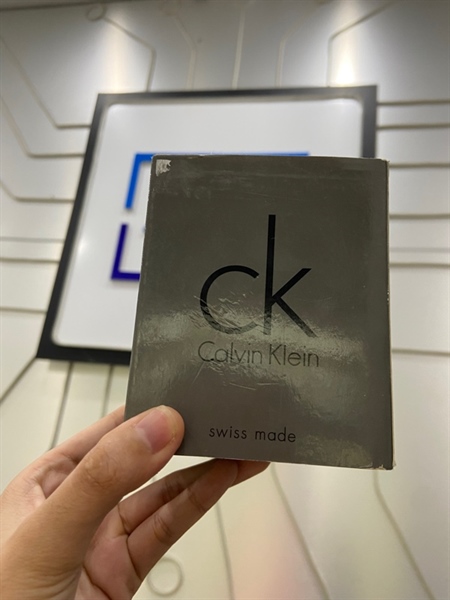 Đồng hồ Calvin Klein K2F271 - 44mm - Màu đen bạc - Ngoại hình: 97% - Kính trầy - Kèm Box