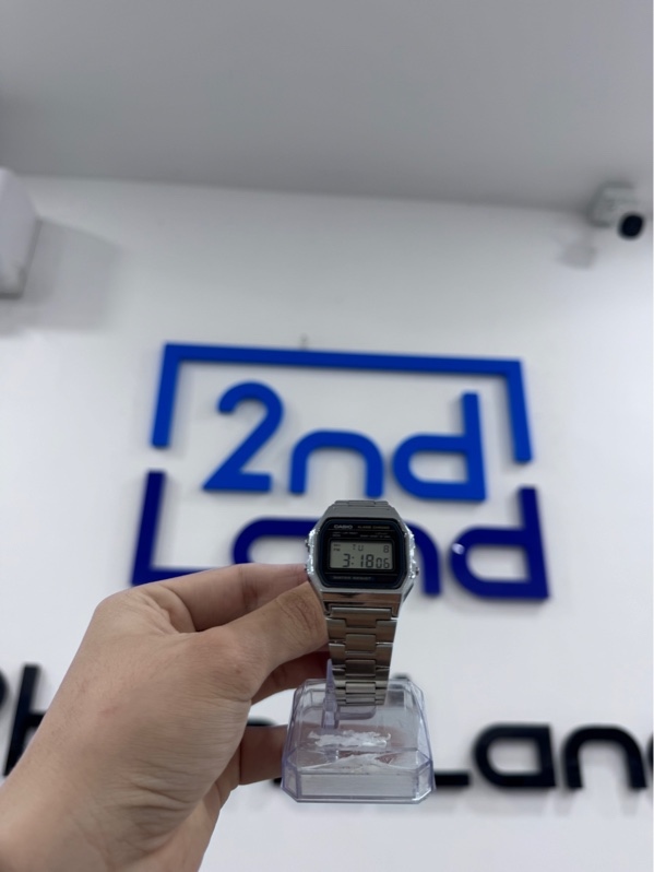 Đồng hồ Casio A158WA-1DF - Màu bạc - Ngoại hình 97% - Trầy, cấn xước, rỉ sét - Body