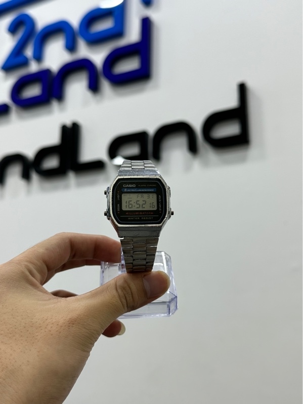 Đồng Hồ Casio A168WA-1 A168WA-1DF - 33mm - Màu bạc - Ngoại hình 97% - Trầy xước - Body