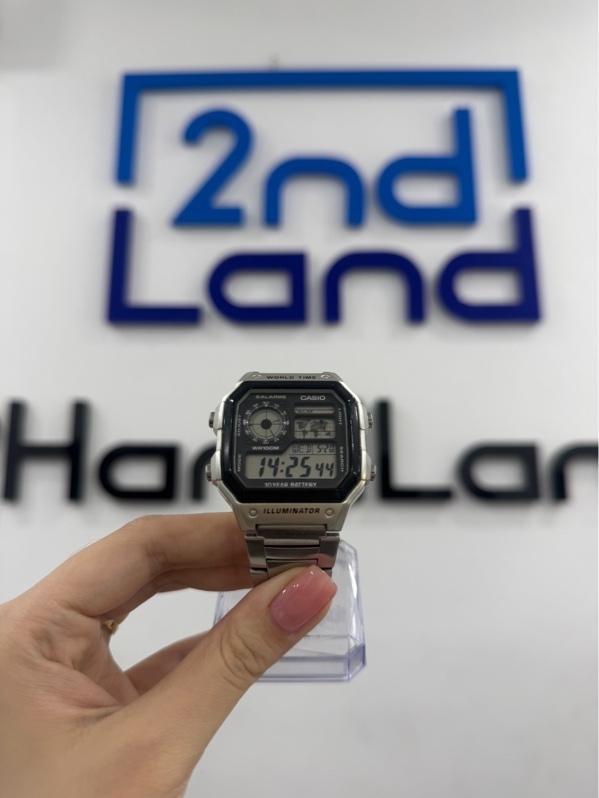 Đồng hồ Casio AE-1200WHD-1AVDF - Màu bạc - Ngoại hình 97% - kính trầy nhiều , dây trầy - Body