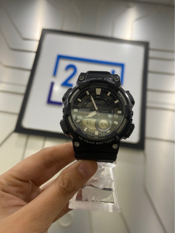 Đồng hồ Casio AEQ 110W 1AVDF - 45mm - Màu đen - Ngoại hình: 97% - Kính trầy - Body