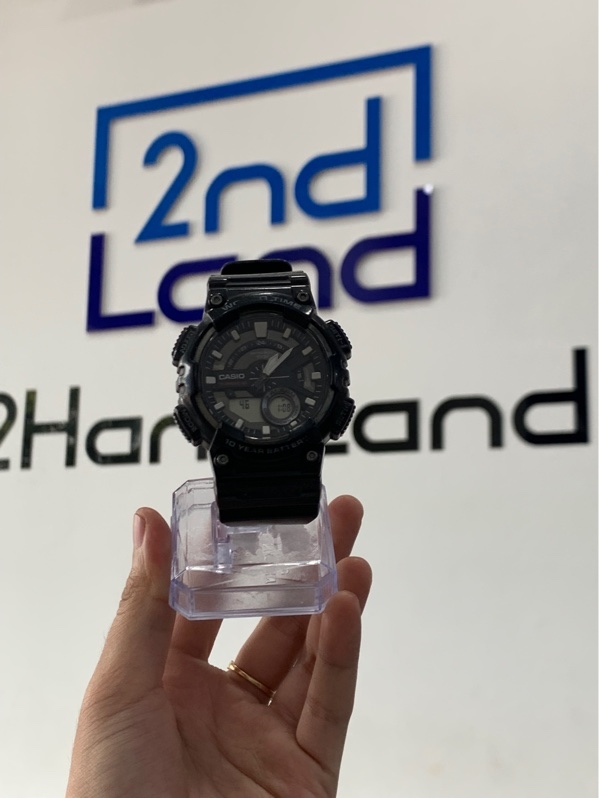 Đồng hồ Casio AEQ-110W - Màu đen - Ngoại hình: 97% - Trầy kính, trầy body, không đèn - Body