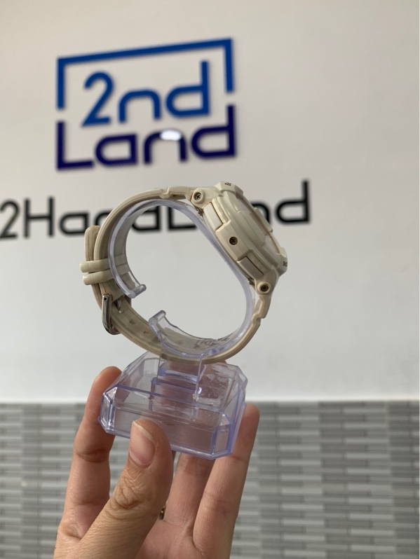 Đồng hồ Casio Baby-G BGA-131 - Màu trắng - Ngoại hình: 97% - Ố - Body