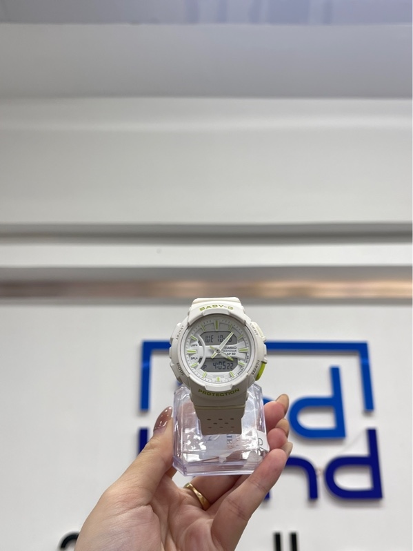 Đồng hồ Casio Baby-G BGA-240-7A2DR - 43mm - Màu trắng - Ngoại hình 97% - Body