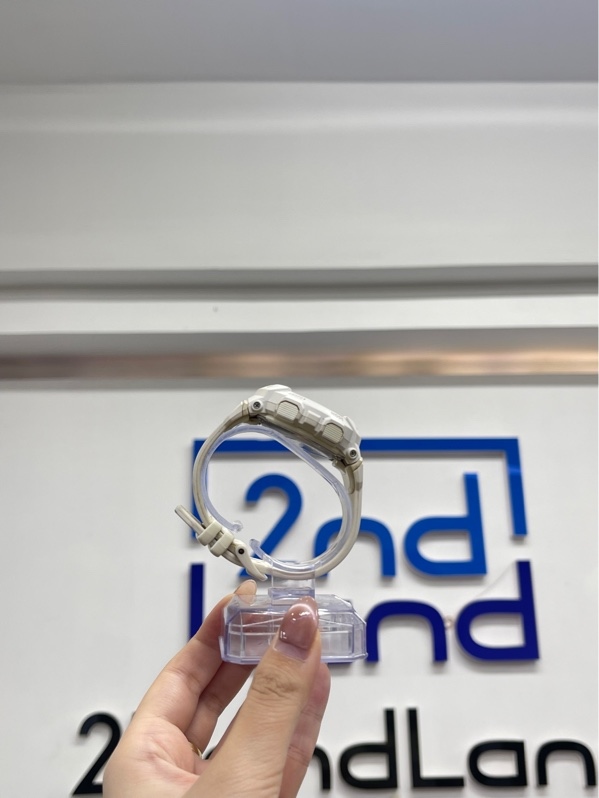 Đồng hồ Casio Baby-G BGA-240-7A2DR - 43mm - Màu trắng - Ngoại hình 97% - Body