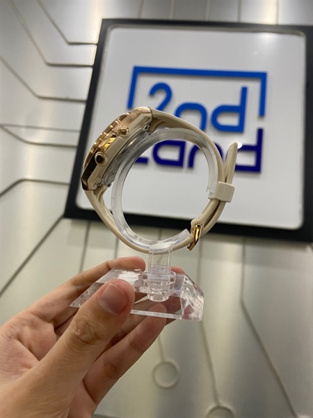 Đồng hồ Casio Baby-G MSG-C100G-7ADR - Mặt hồng gold, dây trắng - Ngoại hình: 98% - Kèm Box 2