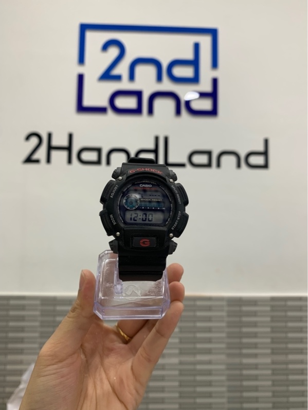 Đồng hồ Casio DW 9052 - Màu đen - Ngoại hình: 97% - Trầy body - Box