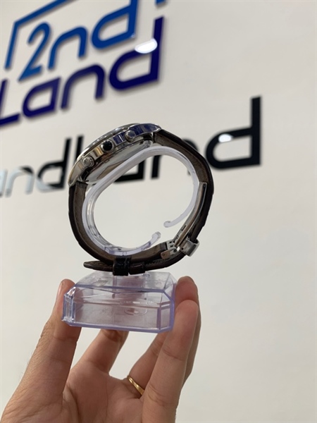 Đồng hồ Casio Edifer EFR-517L - Màu bạc - Ngoại hình: 98% - Trầy kính - Body 2