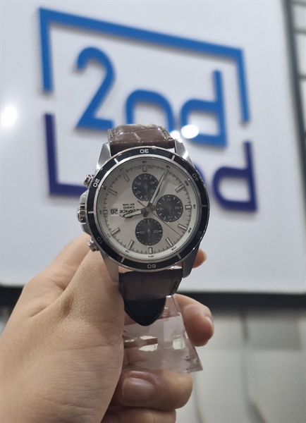 Đồng hồ Casio Edifice - EFR-526 - Màu Nâu - Ngoại hình 97% - kính trày, dây đeo bị tróc - body