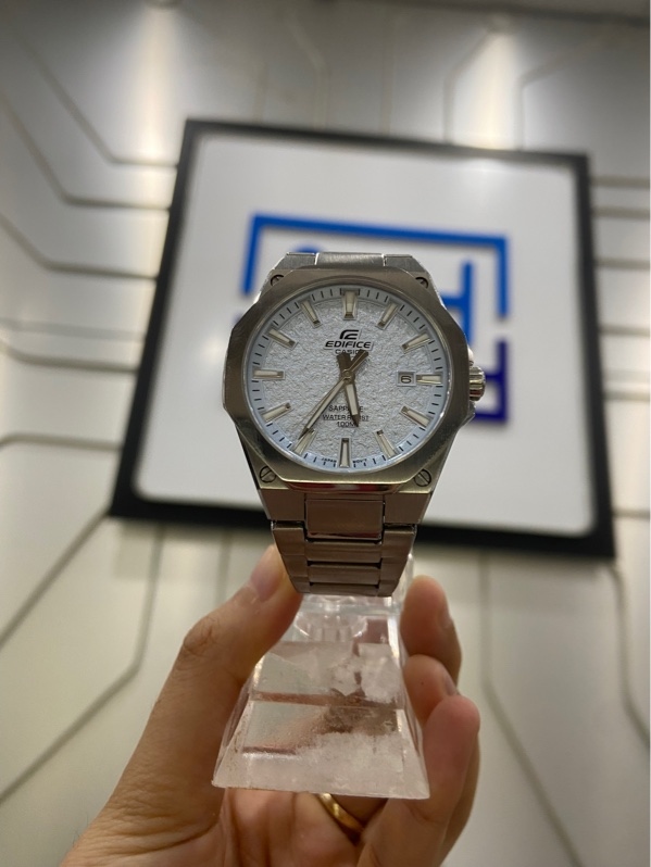 Đồng hồ Casio Edifice EFR-S108DE - 40mm - Màu bạc - Ngoại hình: 97.5% - Thân xước nhẹ - FullBox