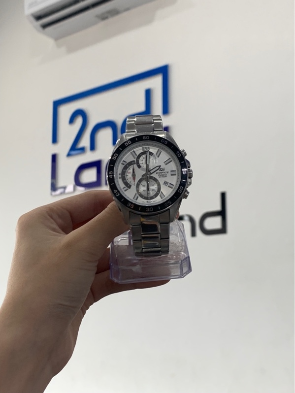 Đồng hồ Casio edifice EFV-550 - Màu bạc - Ngoại hình: 97% - Box + mắt nối