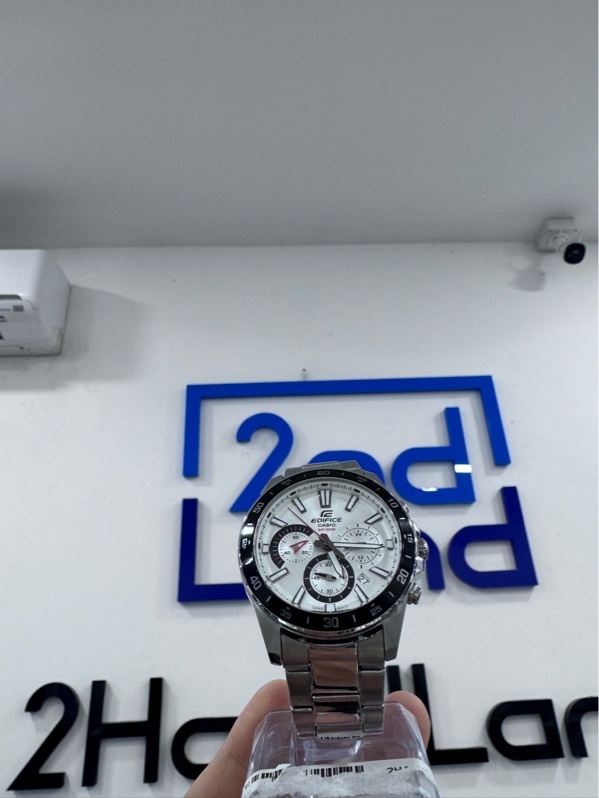 Đồng hồ Casio Edifice EFV-570D-7AVUDF - Màu bạc - Ngoại hình 98% - Trầy xước nhẹ ở dây - Body