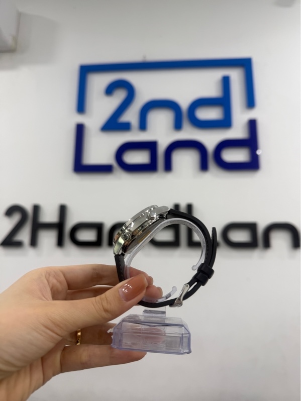 Đồng hồ Casio Edifice EFV-C110L-1AVDF - Màu bạc - Ngoại hình 99% - Kèm Box