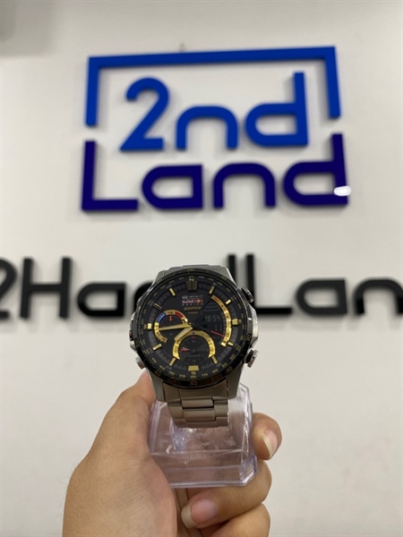 Đồng hồ Casio Edifice ERA-300RB - Màu bạc - Ngoại hình 97% - Trầy xước nhiều - Body