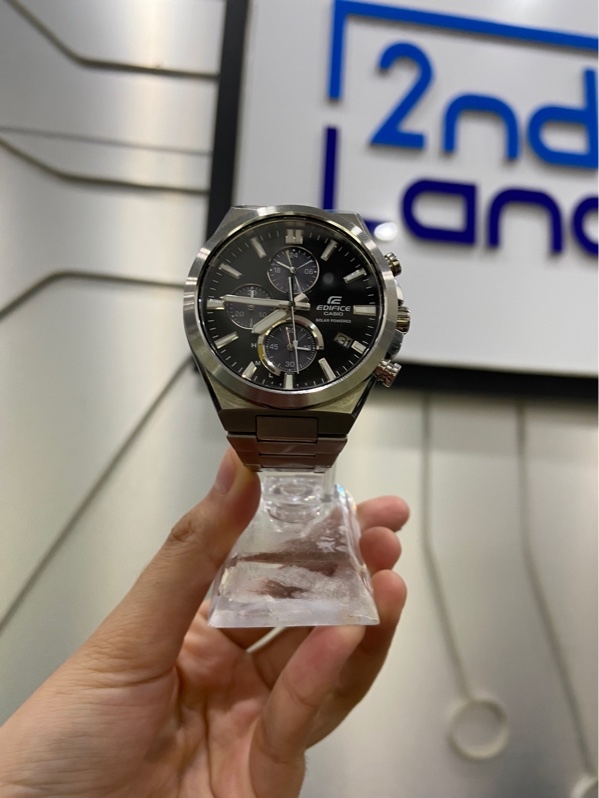 Đồng hồ Casio Edifice Solar Chronograph EQS-950- Màu bạc - Ngoại hình: 98% - FullBox