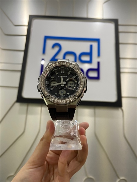 Đồng hồ Casio G-Shock 5455 GST-S110 - Màu bạc - Ngoại hình: 97% - Trầy xước, kính xước 2 đường - Kèm 2 dây