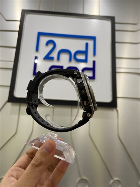 Đồng hồ Casio G-Shock 5455 GST-S110 - Màu bạc - Ngoại hình: 97% - Trầy xước, kính xước 2 đường - Kèm 2 dây 1