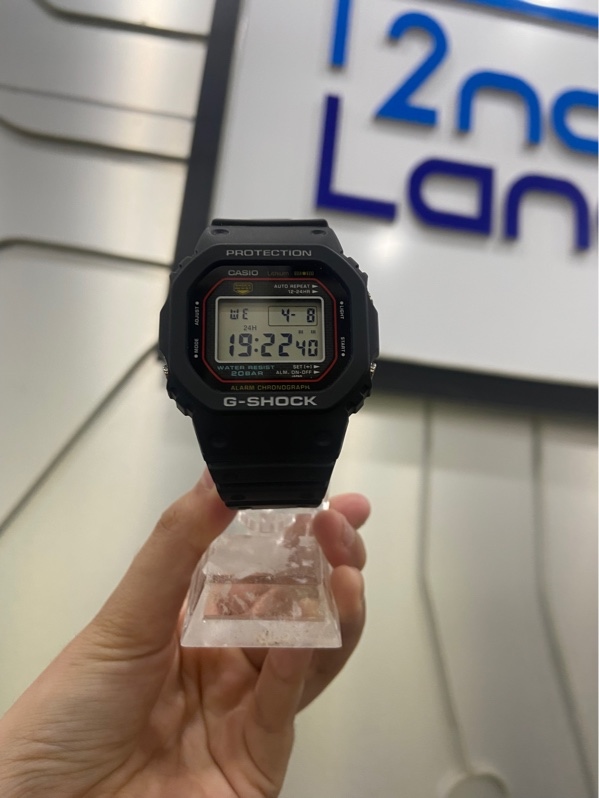 Đồng hồ Casio G-Shock DW-5000R-1A - Màu đen - Ngoại hình: 98% - Kèm Box