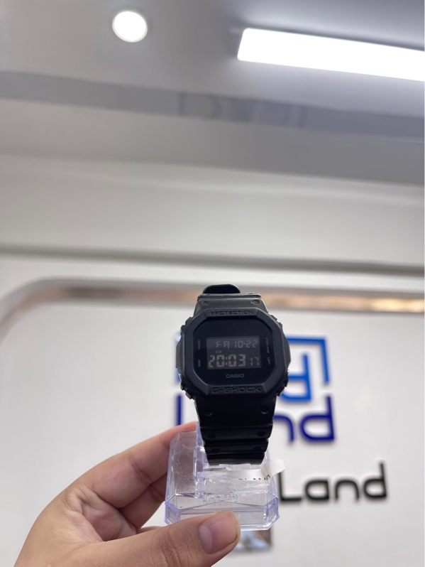 Đồng hồ Casio G-Shock DW-5600BB-1DR 43mm - Màu đen - Ngoại hình 97% - Body