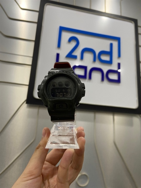 Đồng hồ Casio G-Shock DW-6900LU - Màu đen - Ngoại hình: 98% - Body