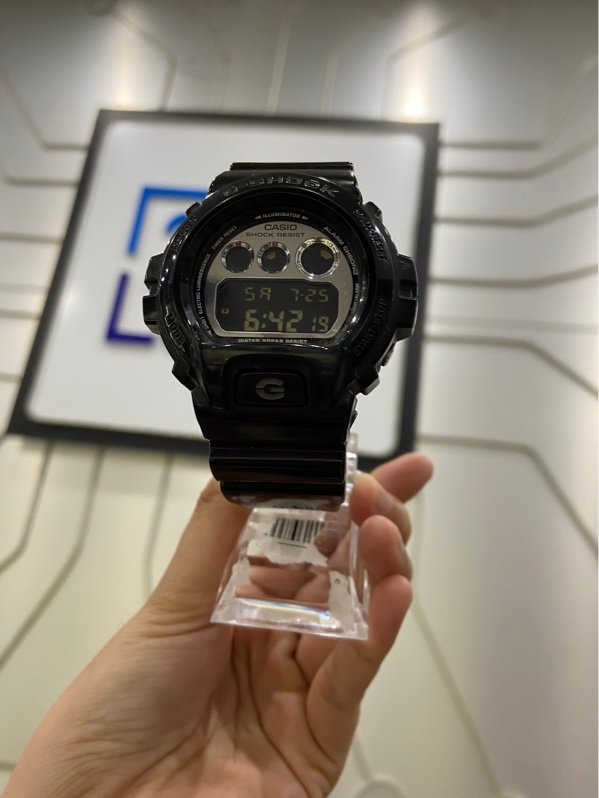Đồng hồ Casio G-Shock DW-6900NB-1DR - Size 50mm - Màu đen - Ngoại hình: 98% - Body