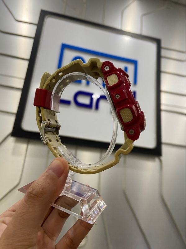 Đồng hồ Casio G-Shock GA-110CS-4A - Màu đỏ - Ngoại hình: 97% - Xước sườn, lưng - Body