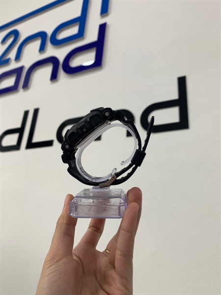 Đồng hồ Casio G-Shock GA-140GM - Màu đen - Ngoại hình: 98% - Body 2
