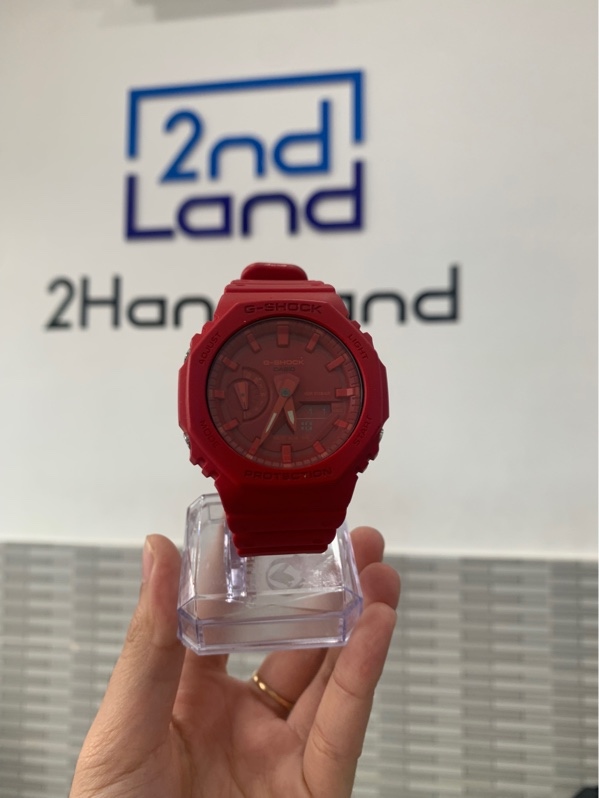 Đồng hồ Casio G-Shock GA-2100 - 42mm - Màu đỏ - Ngoại hình: 98% - Kính xước mèo - Body