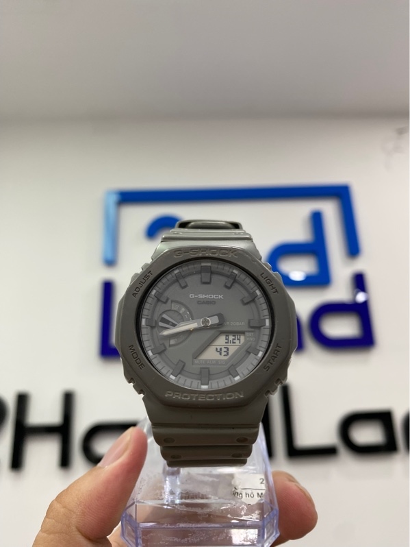 Đồng hồ Casio G-Shock GA-2110ET - Màu xám - Ngoại hình: 97% - Trầy xước - Body