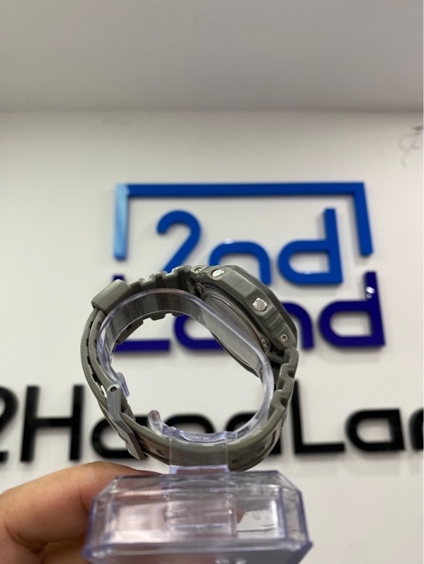 Đồng hồ Casio G-Shock GA-2110ET - Màu xám - Ngoại hình: 97% - Trầy xước - Body