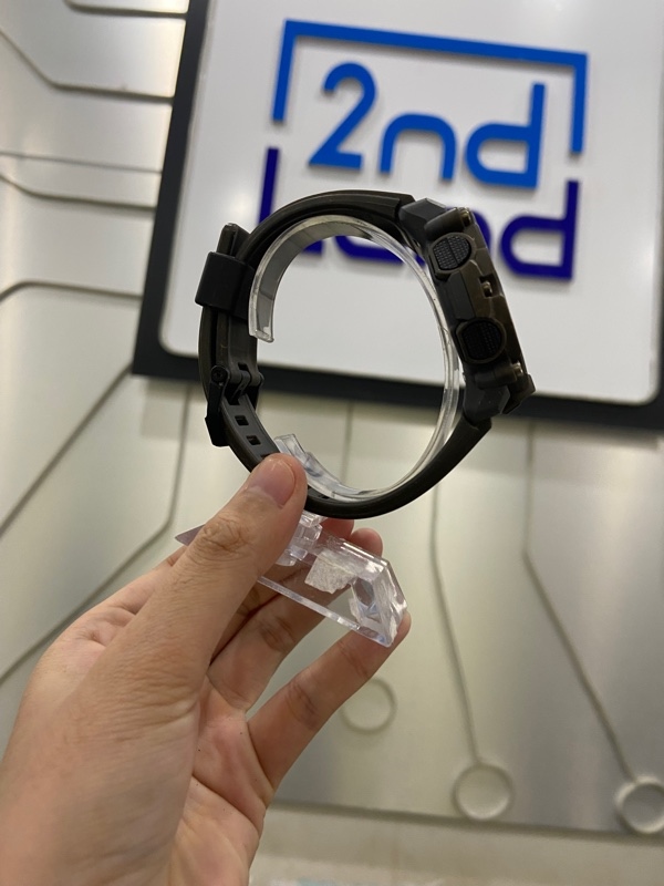 Đồng hồ Casio G-Shock GA 2200MFR 5ADR - Màu nắp chai - Ngoại hình: 97% - Kèm Box 1